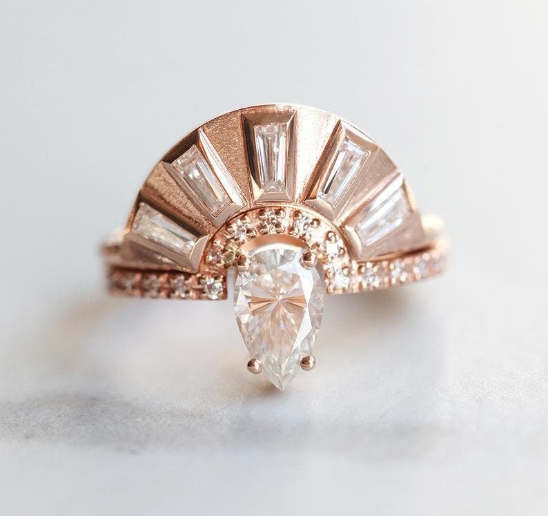 Art-Deco-Ring mit Baguette-Diamanten zum Verschachteln mit Hauptring