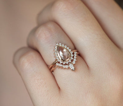 Roségold-Ringset mit birnenförmigem Morganit und Diamant