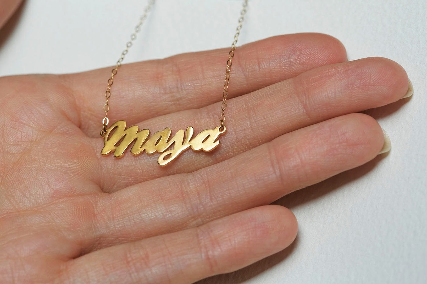 Goldkette mit personalisiertem Namen