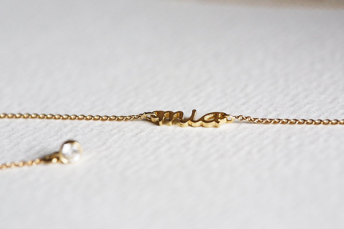 Gold-Lariat-Halskette mit runden weißen Diamanten