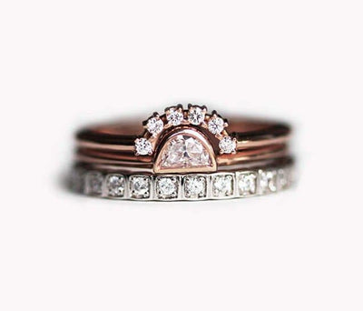 Weißer Halbmond-Diamantring mit Diamant-Kronenring und Eternity-Diamantring