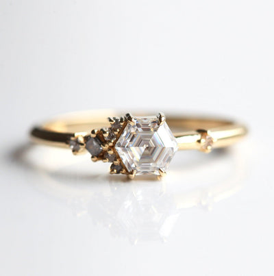 FREJA CLUSTER RING-Capucinne