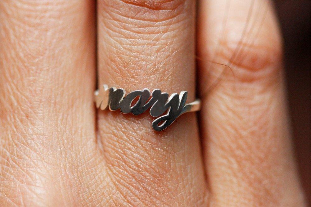 Gold personalisierter Ring, 14K personalisierter Ring-Capucinne