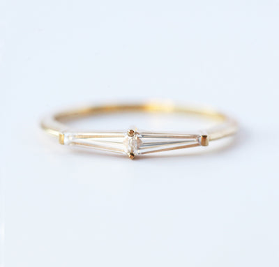 Lucille Tapered Baguette Diamond Ring-Capucinne