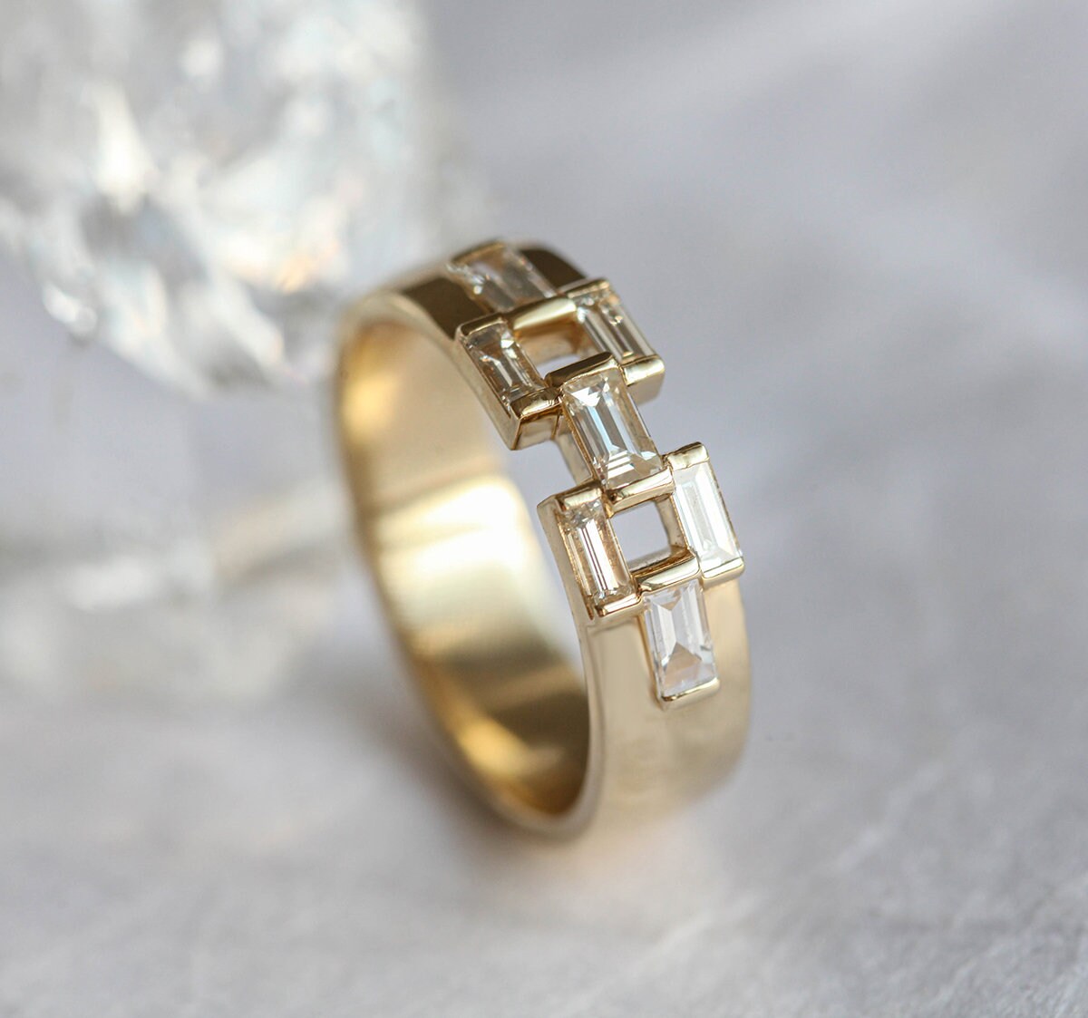 HERREN-DIAMANT-RING, EINZIGARTIGER HERREN-EHERING, UNISEX-DIAMANT-RING MIT BAGUETTE-DIAMANTEN-Capucinne