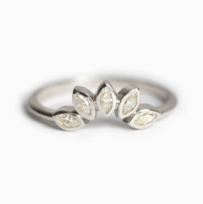 Mini-Diamant-Kronenring, Mini-Diamant-Ehering-Capucinne