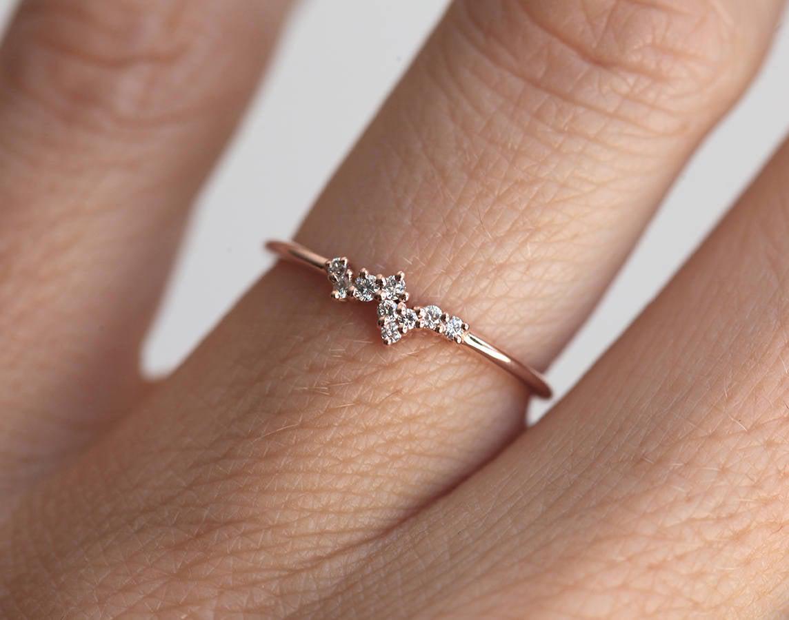 Mini-Ring mit rundem Diamant-Cluster – Capucinne