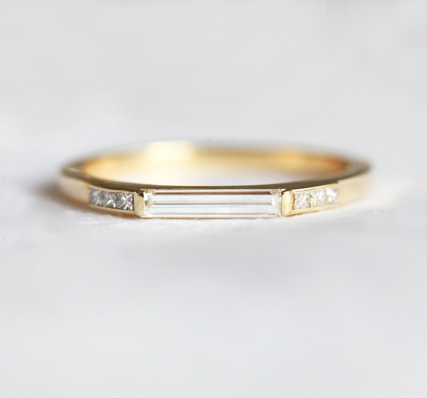 OLYA BAGUETTE RING-Capucinne