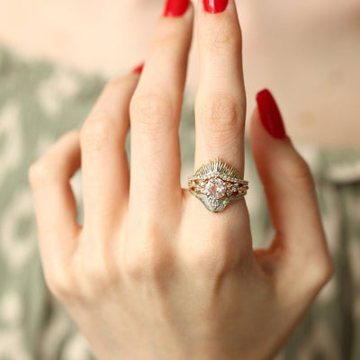 Nesting-Band-Intarsien-Opal-Ring mit runden Diamanten und authentischem Manschetten-Goldring