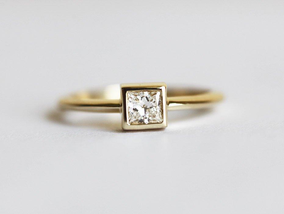 Prinzessin-Diamant-Ring, Solitär-Verlobungsring-Capucinne