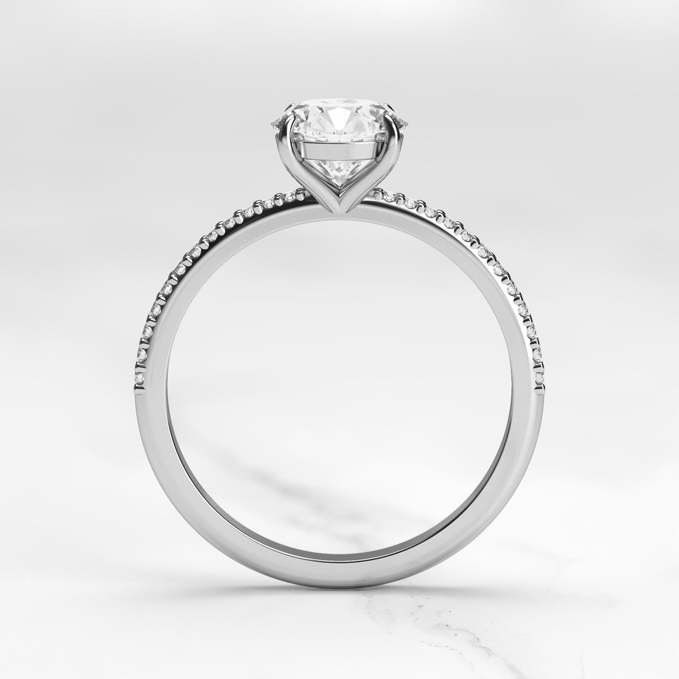 Runder Eternity-Ring mit Halbdiamant-Pavé