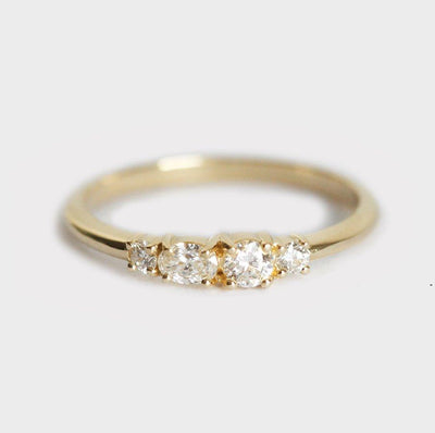 Rory Ovaler Diamant-Clusterring-Capucinne