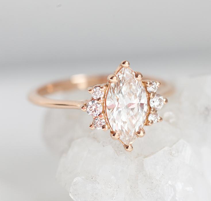 SOPHIA MARQUISE CUT 0,9 KARAT DIAMANTRING-Capucinne