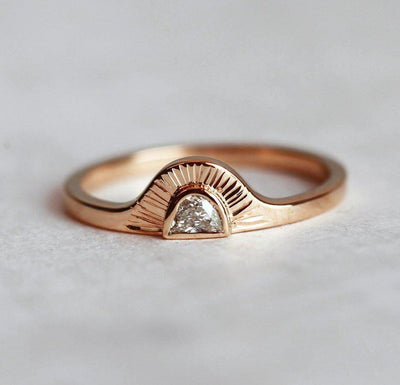 SUNRISE RING-Capucinne