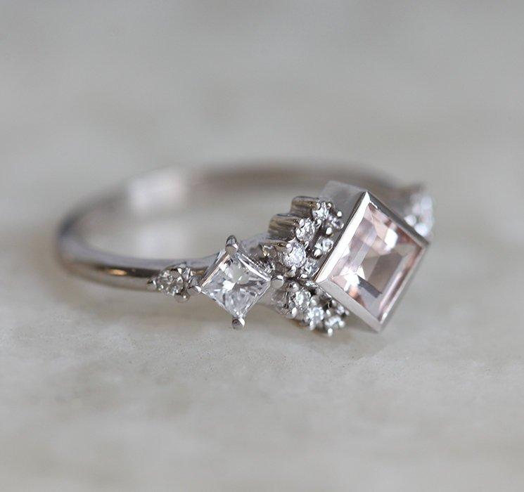 Pfirsichrosa Morganit-Diamant-Cluster-Ring